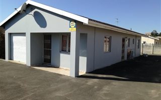 3 Bedroom House in Shastri Park
