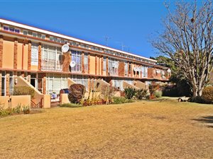 3 Bed Townhouse in Krugersdorp North