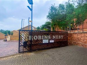 2 Bed Simplex in Wilgeheuwel