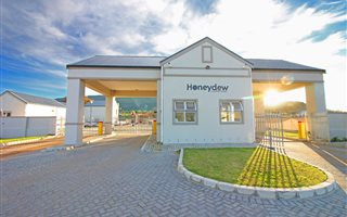 3 Bedroom Townhouse in Northern Paarl