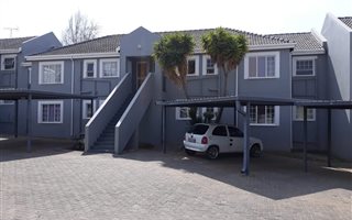 3 Bedroom House in Meyersdal