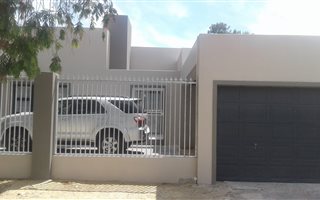 4 Bedroom House in Bonny Brook