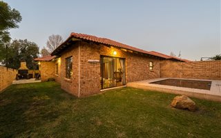 4 Bedroom House in Alberante