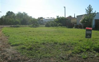 490 m² Land available in Riviersonderend