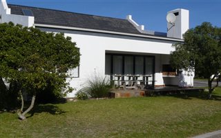 3 Bedroom House in Shelley Point
