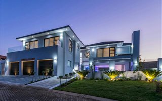 4 Bedroom House in Helderfontein Estate
