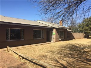 4 Bed House in Meyerton Central