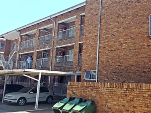 2 Bed Apartment in Alberton