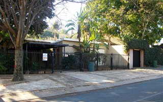 2 Bedroom House in Rietondale