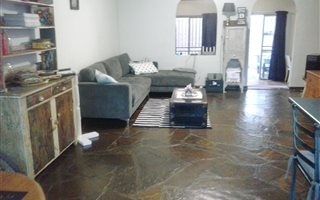 2 Bedroom Duplex in Queenswood