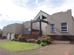 3 Bed Townhouse in Aviary Hill