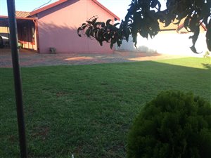 3 Bed House in Protea Glen