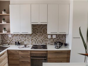 2 Bed Apartment in Montana Park