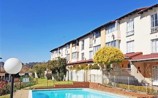 1.5 Bedroom Apartment in Corlett Gardens