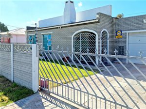 4 Bed House in Ruyterwacht
