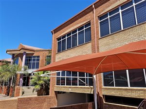 442 m² Office Space in Wilkoppies