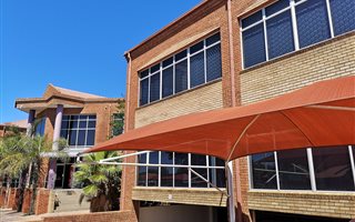 442 m² Office Space in Wilkoppies