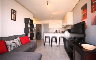 2 Bedroom Apartment in Milnerton Central