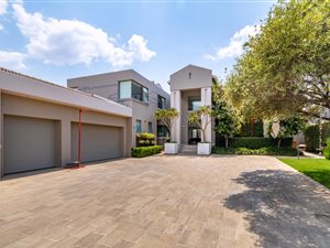4 Bed Cluster in Senderwood
