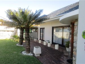 4 Bed House in Northcliff