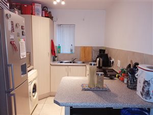 2 Bed Apartment in Parklands