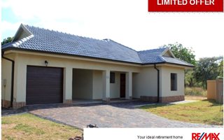 2 Bedroom House in Koro Creek Golf Estate