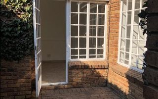 1 Bedroom House in Melrose