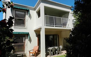 3 Bedroom House in Claremont Upper