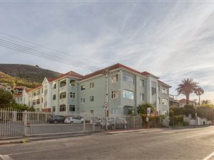 2 Bed Apartment in Green Point