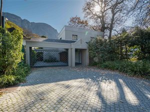 3 Bed House in Newlands Upper