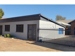 368 m² Commercial space in Modimolle