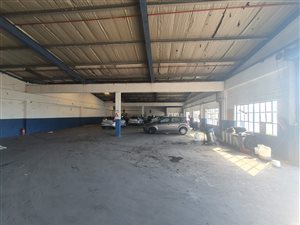 450 m² Industrial space in Rossburgh