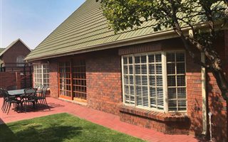 3 Bedroom Cluster in Rynsoord