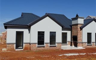 3 Bedroom Townhouse in Tuscany Ridge