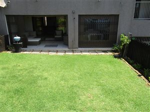 3 Bedroom Apartment in Tinley Manor Beach