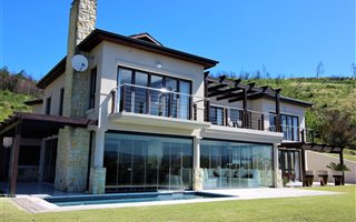 4 Bedroom House in Belvidere