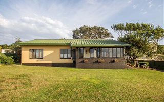 3 Bedroom House in Woodgrange
