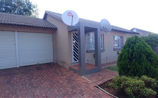2 Bedroom Simplex in Allens Nek