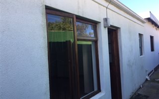 1 Bedroom Garden Cottage in Tijgerhof