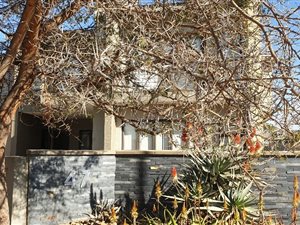 4 Bed House in Newmark Estate