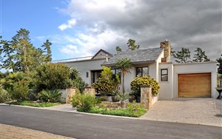 4 Bedroom House in Arabella Country Estate