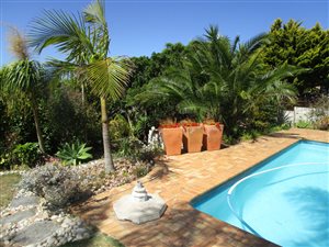 4 Bed House in Mossel Bay Central