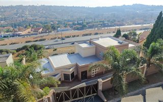 4 Bedroom House in Bassonia