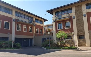192 m² Office Space in Sunninghill