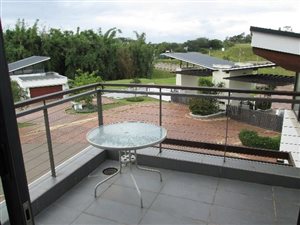 2 Bed Apartment in Salt Rock