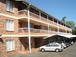 2 Bed Apartment in Clarendon