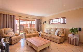 4 Bedroom Cluster in Lakefield