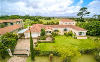 4 Bedroom House in Theescombe