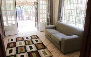 1 Bedroom House in Craighall