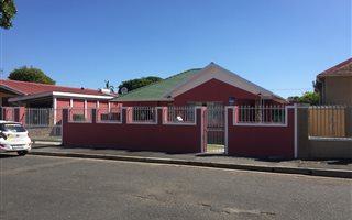 3 Bedroom House in Goodwood Estate